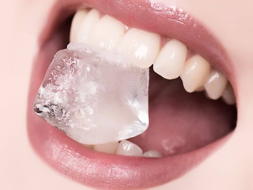 When to Combine Diet with Professional Teeth Whitening Treatments St Helens