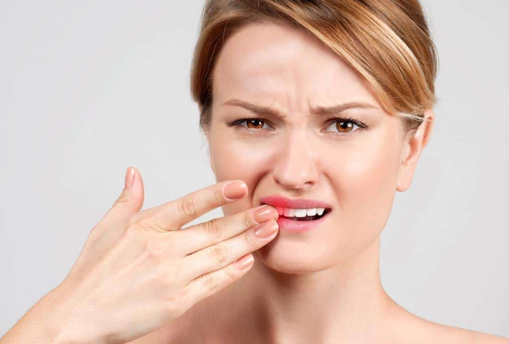 Does Laser Teeth Whitening Hurt or Cause Sensitivity St Helens?
